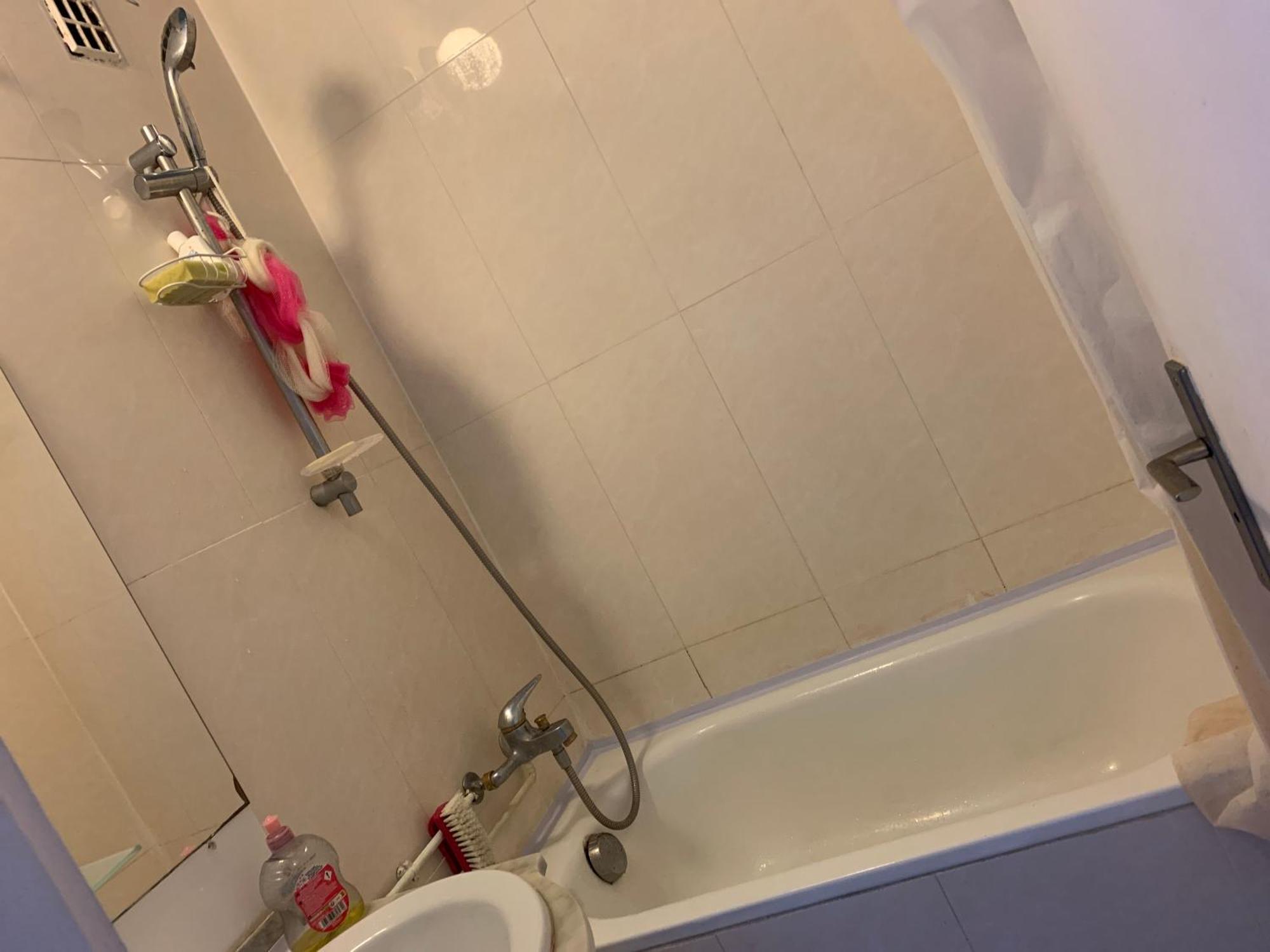 Une Chambre Simple Confortable Avec Acces Direct Aeroport D'Орли Экстерьер фото